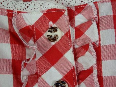 Kvalitná blúzka ku kroju, 38