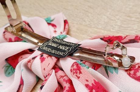 Jahôdková mašľa do vlasov,