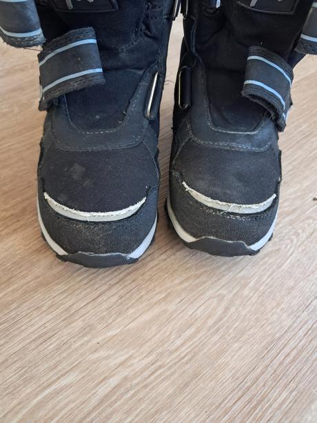 Super teplé, nepremokavé čižmy, 28