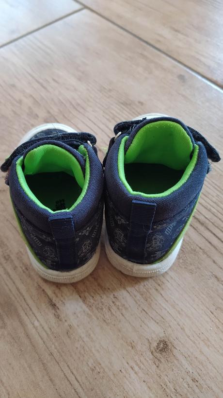 Vyššie tramky 20, bubble gummers,20