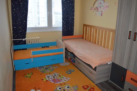 Nábytok do detskej izby -nutné si zabezpečiť odvoz,