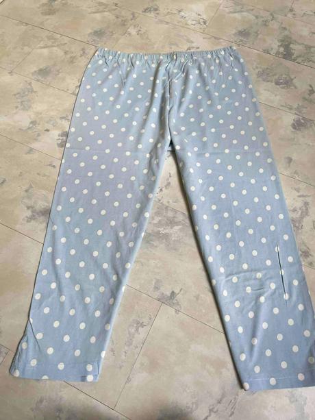 Pyžamové 3/4 nohavice, xl
