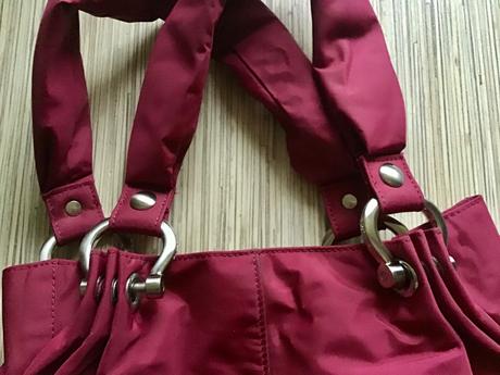 Šuštiakova kvalitná kabelka gap, 