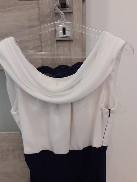 Spolocenske saty, 38