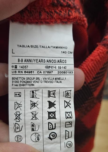 Mäkké menčestráky benetton 134, benetton,140