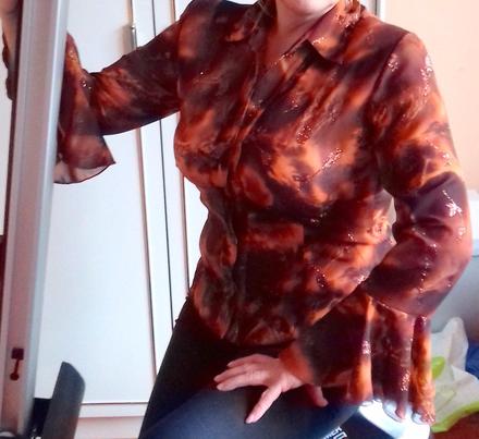 Nádherná blúzka z butiku, m