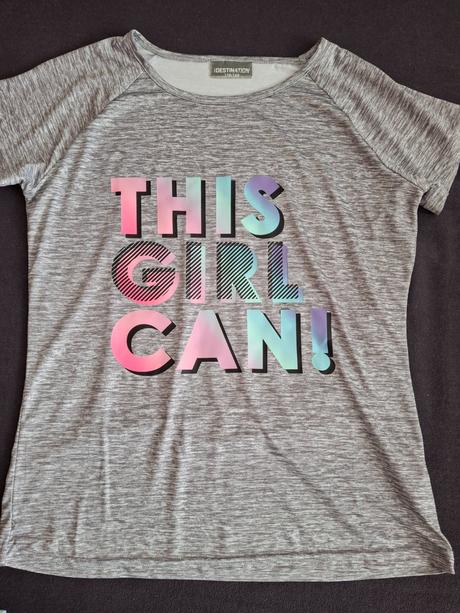 Dievčenské tričká., 152