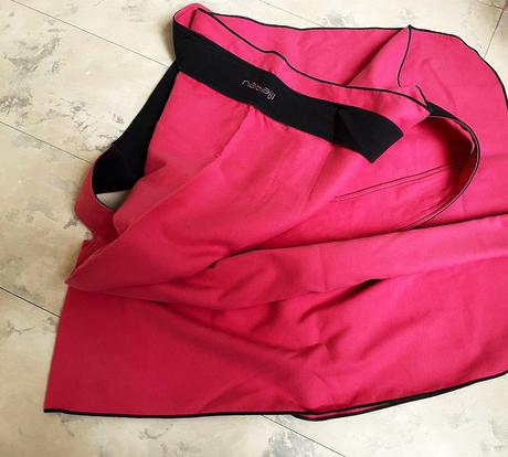 Plavecká osuška nabaiji, 