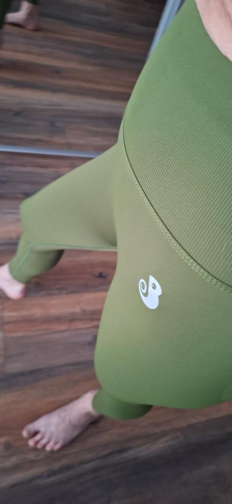Fitness kratasy scrunch bandasy, s