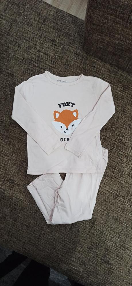 Pyžamo líška, sinsay,92