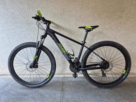Bicykel cube aim vel. s (ram 16''), kolesa 27,5, 28