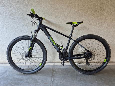 Bicykel cube aim vel. s (ram 16''), kolesa 27,5, 28