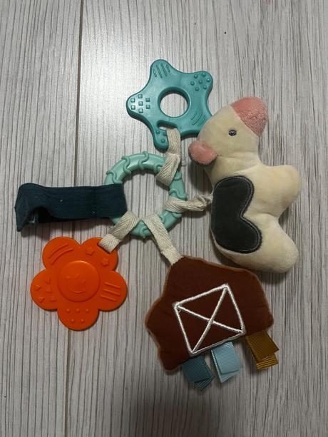 Sada hračiek pre bábätko - kravička,