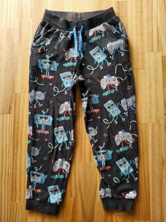 Tepláky tu 110-116 na 5-6 rokov, tu,110