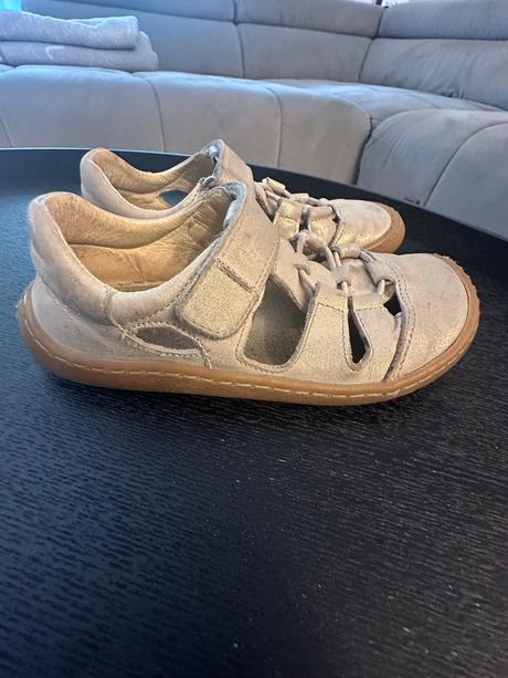 Froddo sandale - zlate 15 eur, vel 29, froddo,29