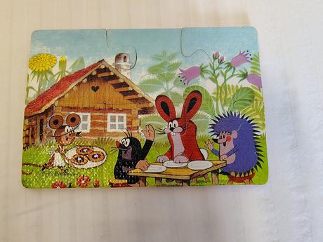 Retro penové puzzle krtko a kamaráti dino 26x17,5,