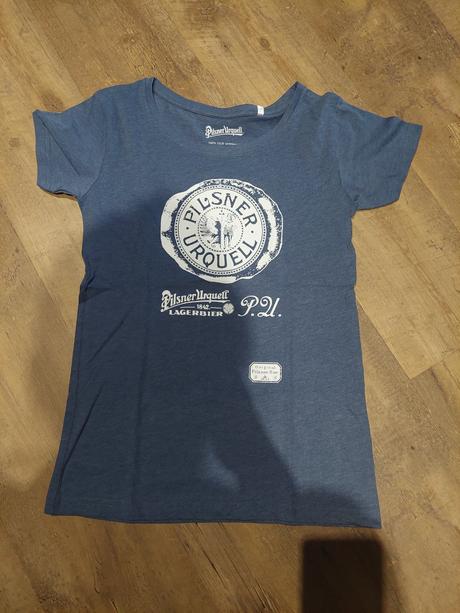 Tmavomodre tricko, m