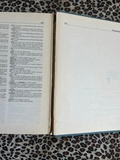 Slovník cudzích slov - mária ivanová-šalingová, zu, 