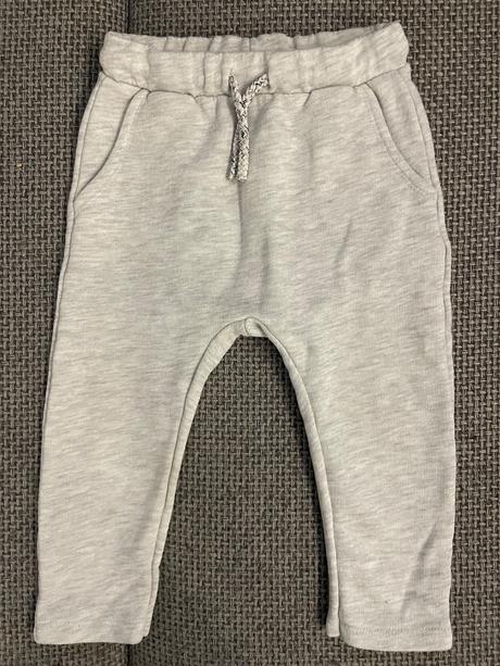 Tepláky s aplikáciou v. 92, 92