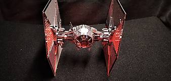First order tie fighter, 