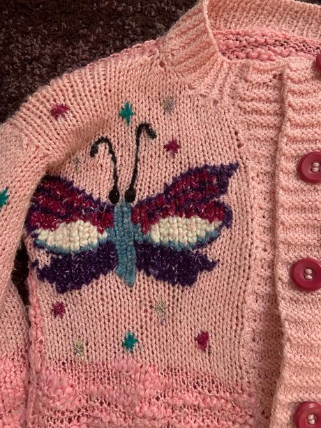 Motýlikový svetrík handmade, 128