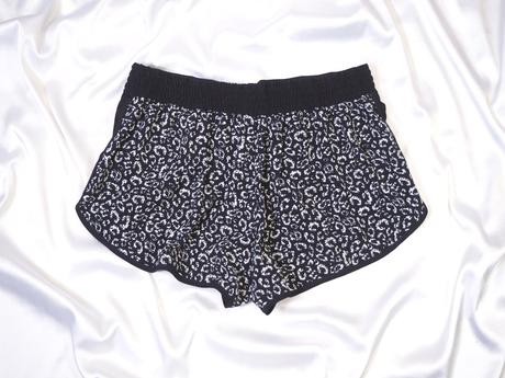 Kvalitné tenké kraťasy c&a, c&a,36