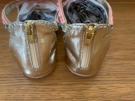 Krásne zdobené sandálky moonsoon, 32