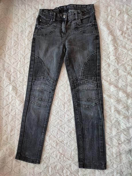 Krásne rifle,super stav, kik,140