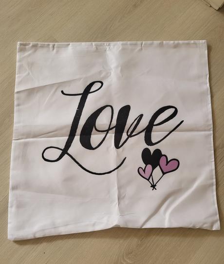 Obliecka na dekoracny vankus - nova,