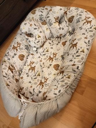 Hniezdo a zavinovačka, 