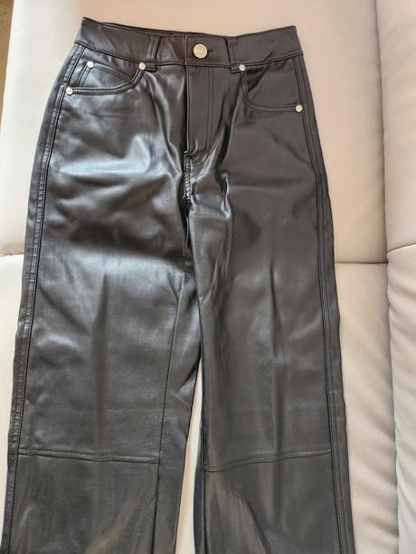 Dámske kozenkove nohavice xs, bershka,xs