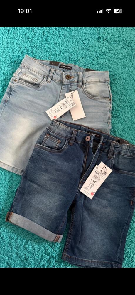 Šortky, reserved,140