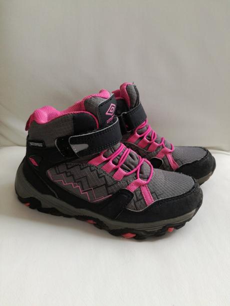 Turistické topánky, 29