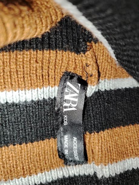 Čiapka a nákrčník zara, zara,152