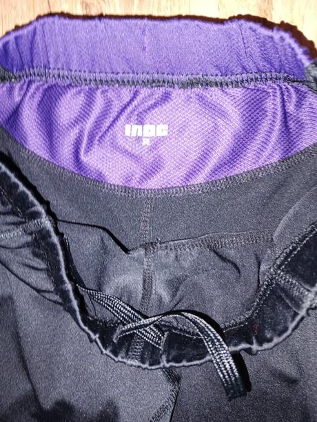 Málo nosené športové legíny 34-36, s