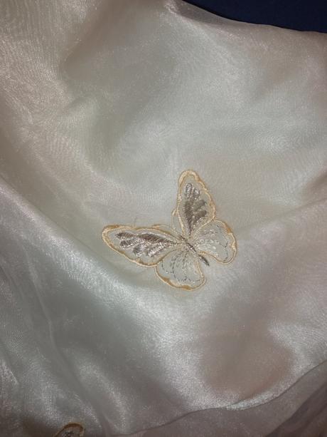 Motylikove spoločenské šaty, next,86