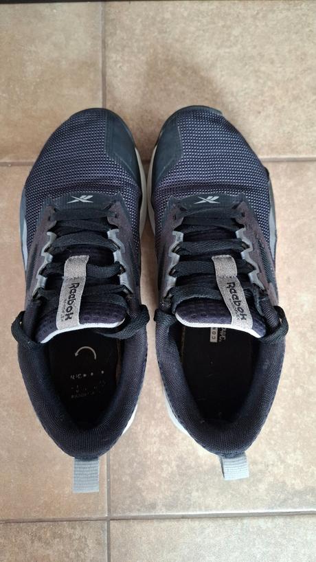 Tenisky reebok, champion,37