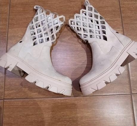 Prechodné čižmy, 36