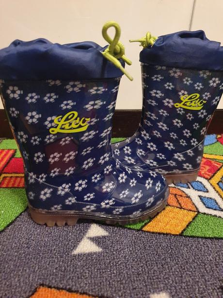 Svietiace gumáky power blinky 25, 25