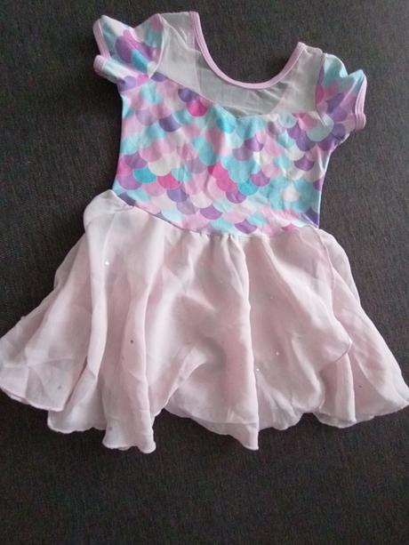 Balet kostým dres 120, 122