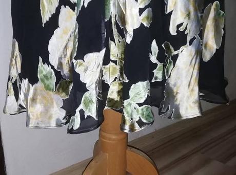 Elegantné šaty, 38