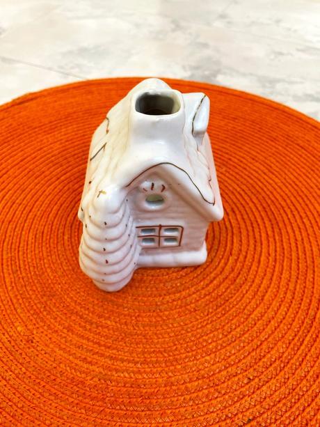 Chalúpka na čajovú sviečku,