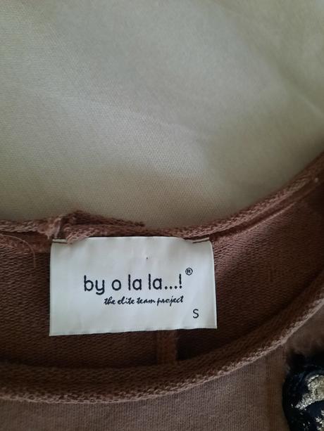 Mikinové šaty by o la la, s