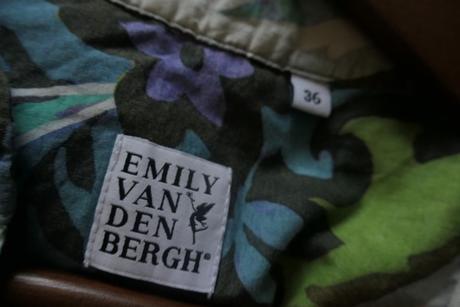 Emily van den bergh orig. perfektne vzdusne saty m, m