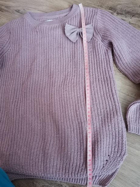 Sveter, reserved,122