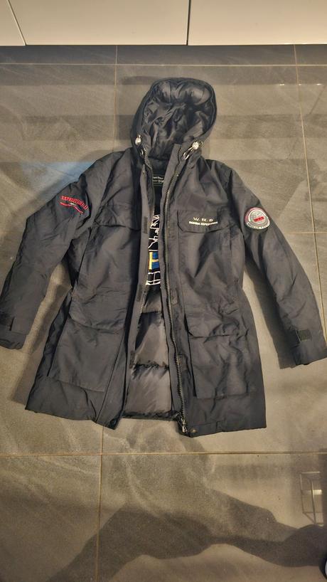 Severská švédska páperová bunda, 38