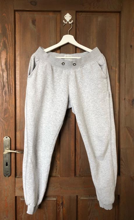 Tepláky esmara 40/42, esmara,42