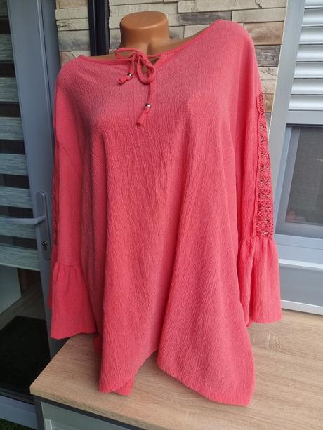 Bluzky znackove 46-48, 48