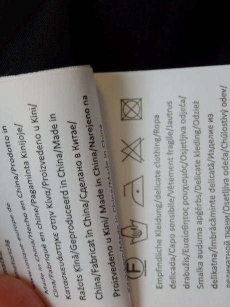 Luxusne trendy saty na slavnost, 38