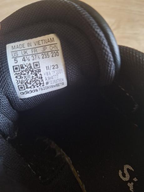 Tenisky, adidas,37